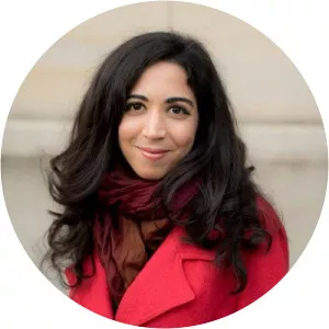 Emily Esfahani Smith photograph