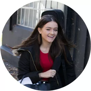 Emily Middlemas - Singer