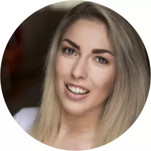 Emily Moffat - Movie actor