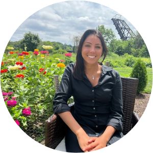 Emily Otis photograph