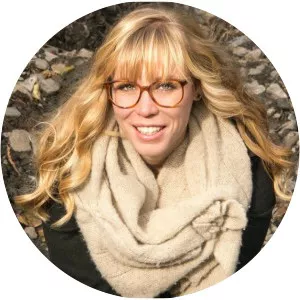 Emily Renner Wallace