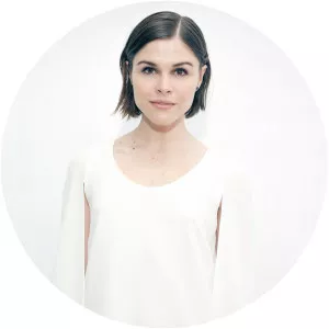 Emily Weiss