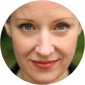 Emily Winter - Actress