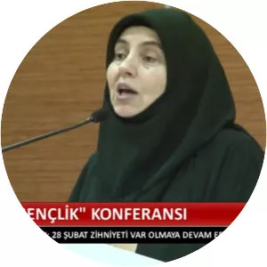 Emine Şenlikoğlu