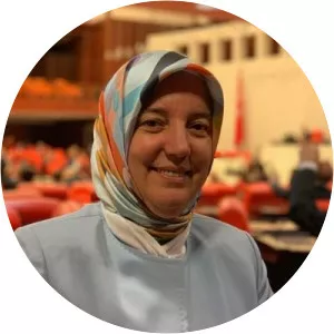 Emine Yavuz Gözgeç