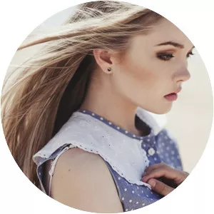 Emma Gatsby - Musical artist