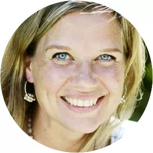 Emma Hamberg - Writer