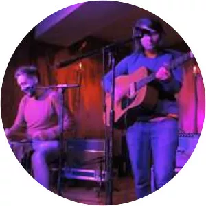 Emma Kupa - Musical artist