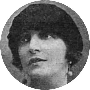 Emma Liébel - French singer