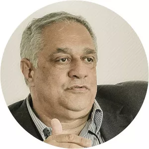 Emmanuel Fortes Silveira Cavalcanti - Politician