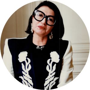 Emmanuelle Khanh Paris