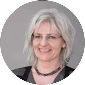 Emmanuelle Peters - Researcher