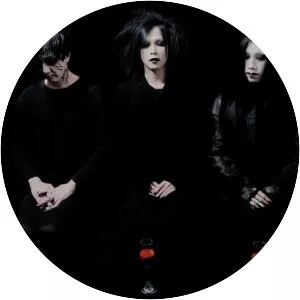 emmurée - Musical group