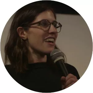 Emmy Blotnick - Comedian