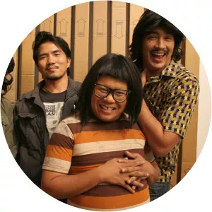 emotion town sib lor