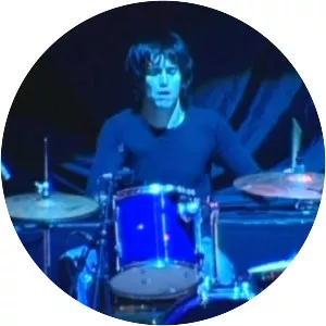 Endochine - Musical group