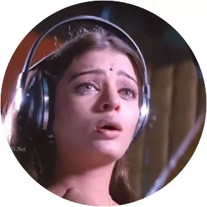 Enge Enadhu Kavithai - 2002 ‧ Drama/World cinema ‧ 2h 15m