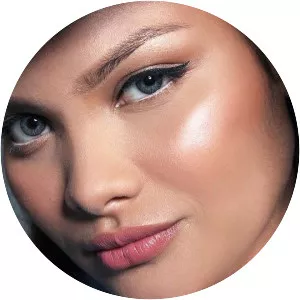 Enny Beatrice - Film actor