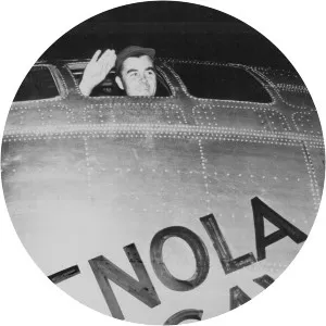 Enola Gay Tibbets photograph