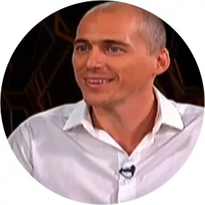 Enrique Alguibay photograph