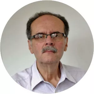 Enrique Ochoa Antich - Venezuelan politician