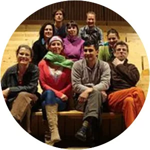 Ensemble hiatus - Musical group