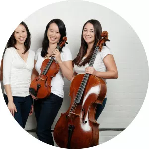 Ensemble Made in Canada