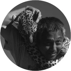 Ensheng Yang - Painter