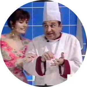 Entre platos anda el juego1990 – 1993