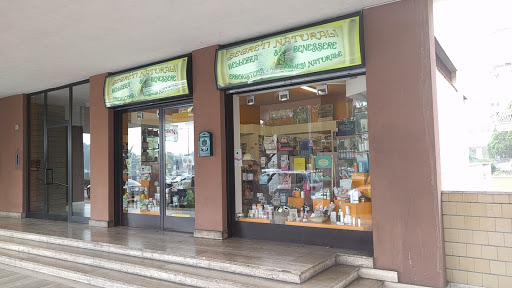 Erboristeria Segreti Naturali - Herbal medicine store in San Donato Milanese, Italy