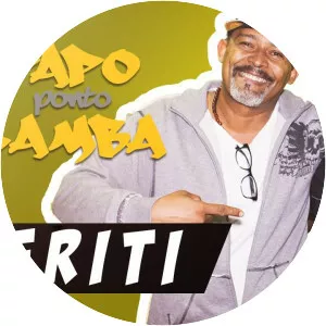 Eri do Cais - Composer