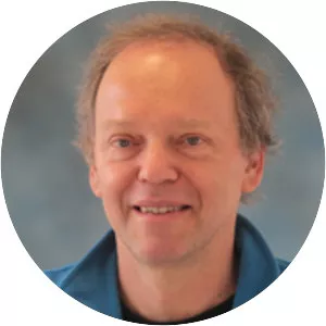 Eric Akkermans - Author