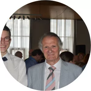 Eric Feldbusch Musician