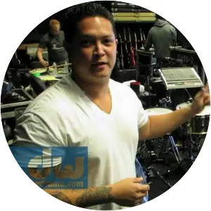 Eric Hernandez - Drummer ‧ Bruno Mars' brother