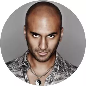 Eric Papilaya - Singer