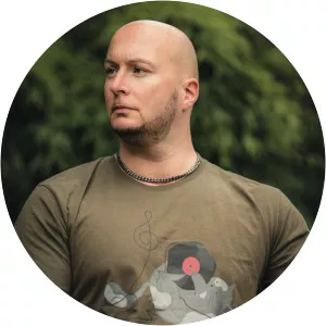 Eric Siebert - Author