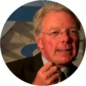 Eric van der Schueren - Author