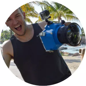 Erik Valind - Author