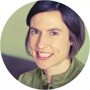 Erika Janik - Author