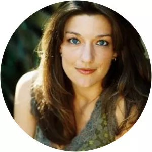 Erin Coker - Actress