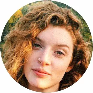 Erin Gilfoy - YouTuber