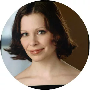 Erin Mathews - Canadian voice actress