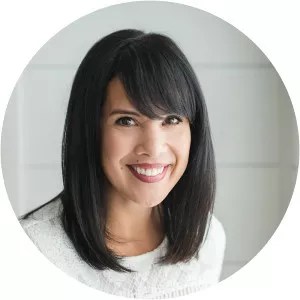 Erin Summerill - Author