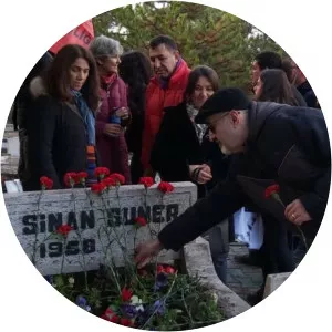 Erkan Eren photograph