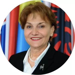 Ermelinda Meksi