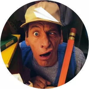 Ernest Goes to School