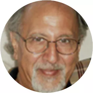 Ernesto Aldo Isuani - Author