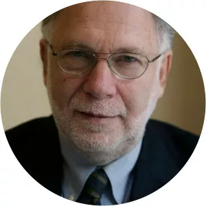 Ernesto Ekaizer - Journalist