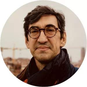 Ernesto Hernández Busto