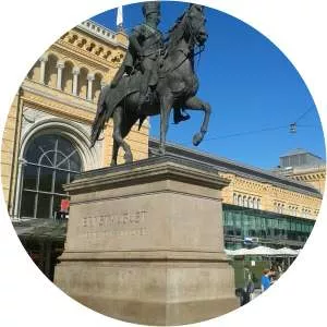 ernst august denkmal